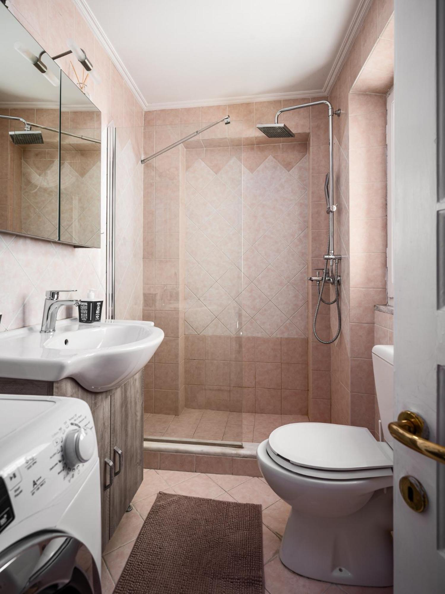 Laval Apartment Mantouki Экстерьер фото